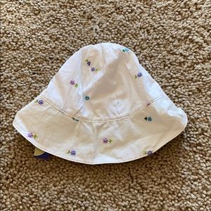Vintage Gymboree white with flowers hat